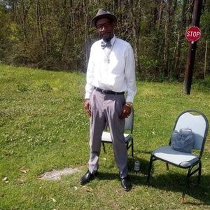 Meet your Posher, Clarence